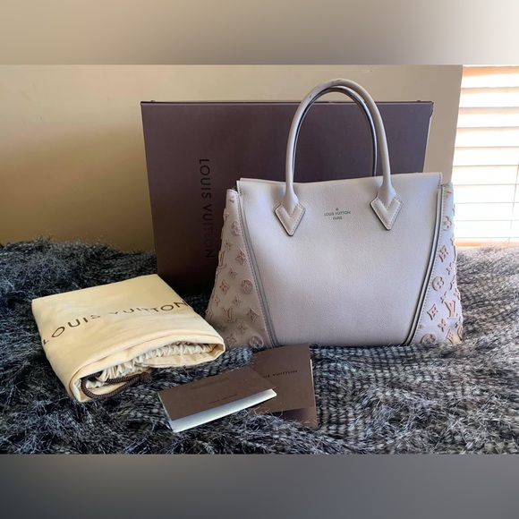 AUTHENTIC LOUIS VUITTON W PM GALET - Picture 5 of 15